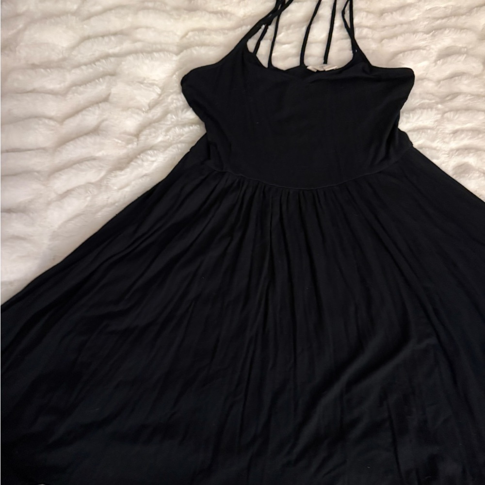Elegant Black Strappy Dress